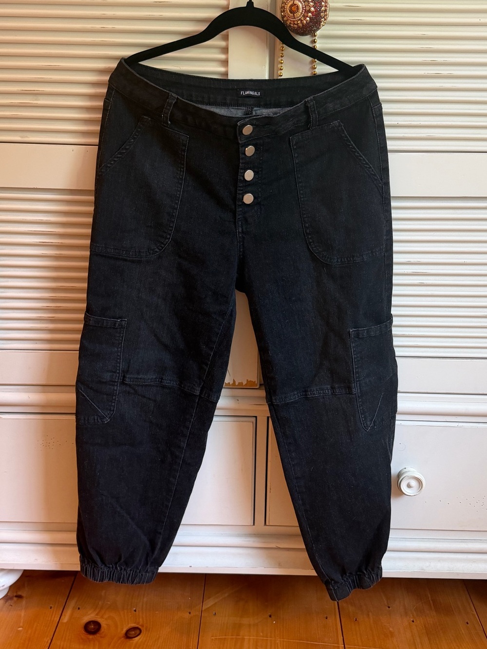 Flamingals Black Wide Leg Cargo Jogger Jeans for Women, Large